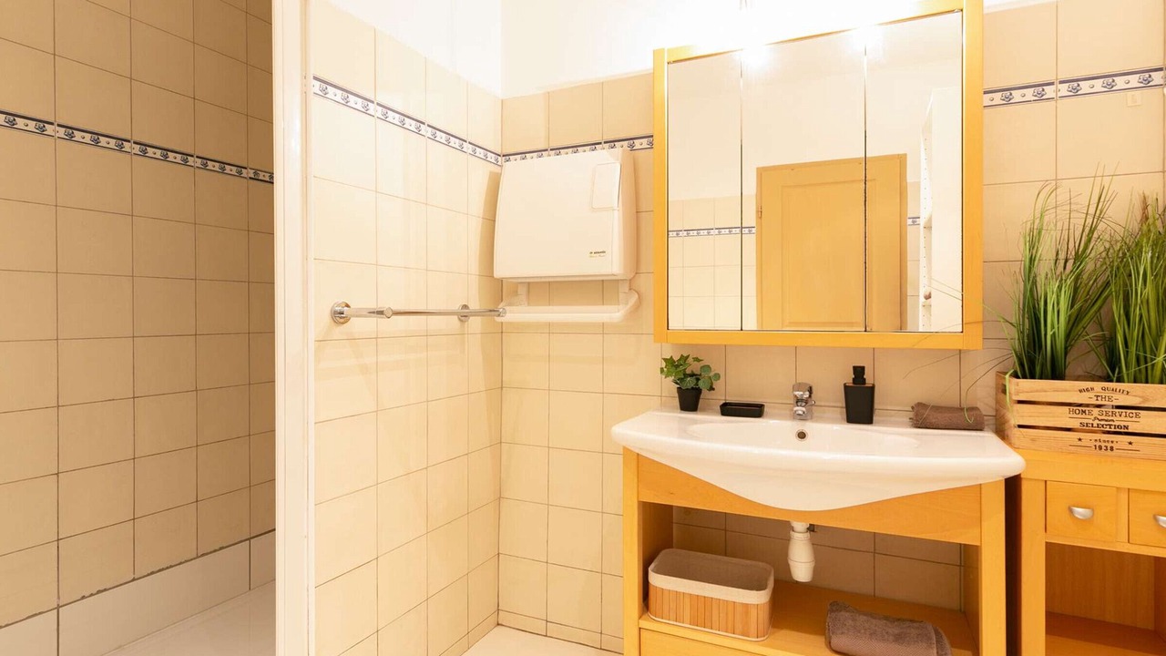 Photo of Bathroom in Bourisp