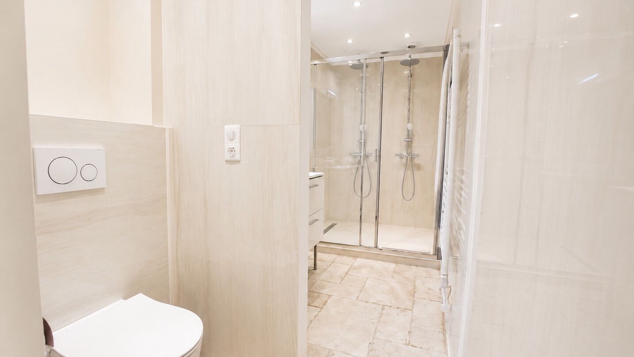 Photo of Bathroom in Saint-Roch