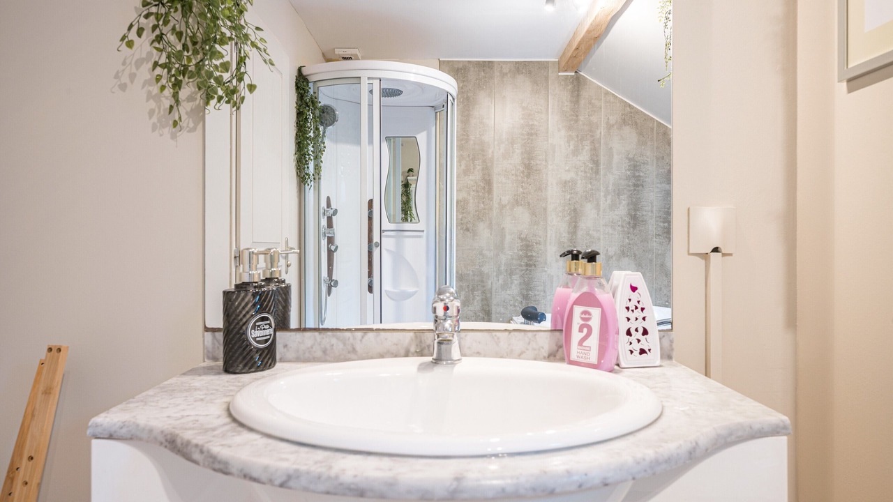 Photo of Bathroom in Saint-Jean-de-Maurienne