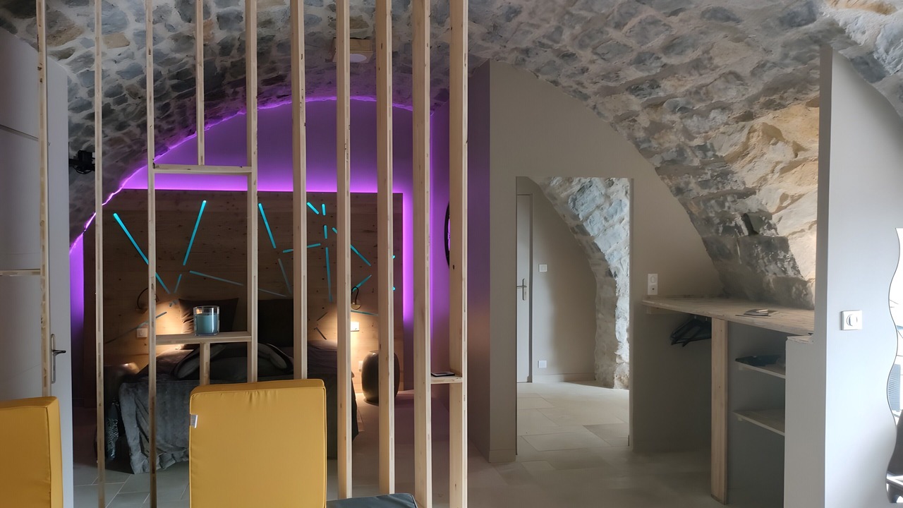 Photo of Bedroom in Mostuejouls