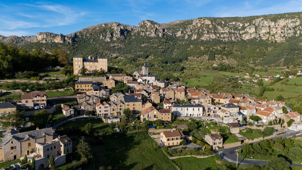 Photo of Outdoor in Mostuejouls