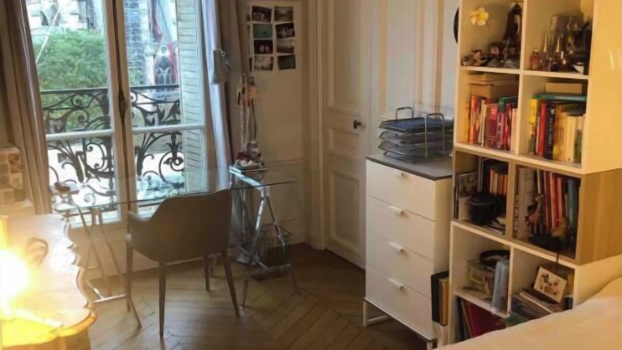 Photo of Bedroom in Sorbonne