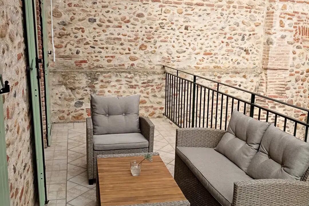 Photo of Patio Balcony in Le Chateau