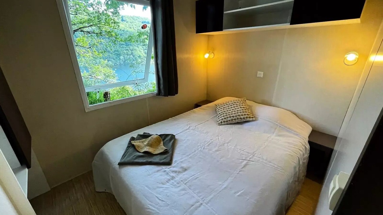 Photo of Bedroom in Laussac