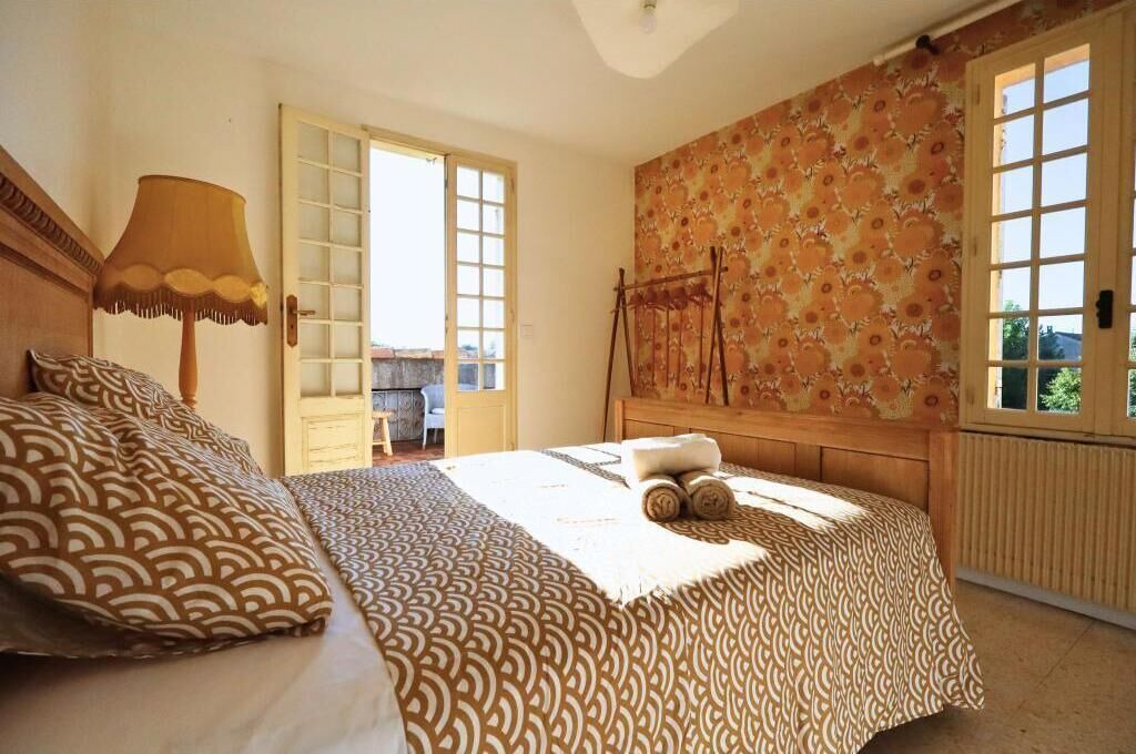 Photo of Bedroom in Sainte-Cecile-les-Vignes