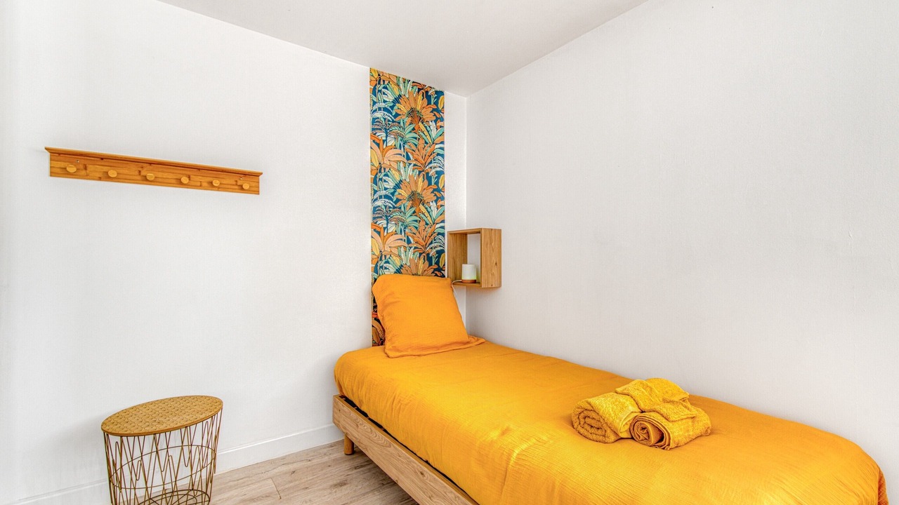 Photo of Bedroom in Begadan