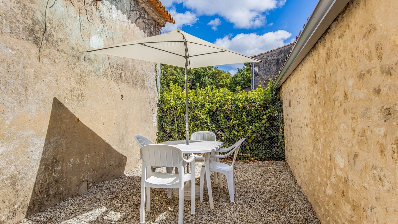 Photo of Outdoor in Begadan