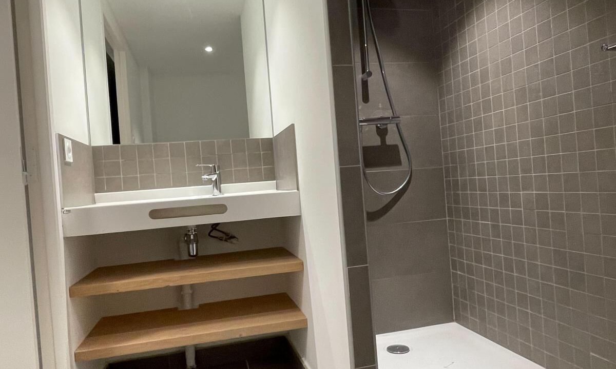 Photo of Bathroom in Auris