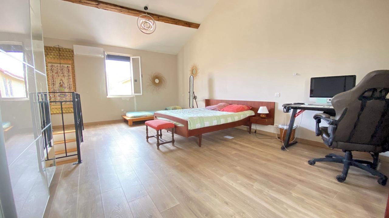 Photo of Bedroom in Bas-Vernet