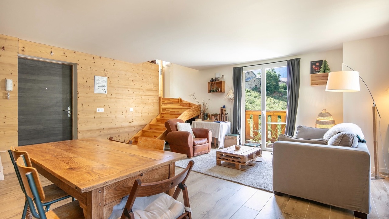 Photo of Livingroom in La Grave