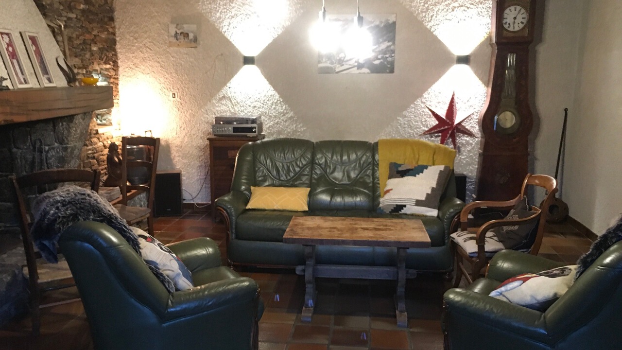 Photo of Livingroom in Garin