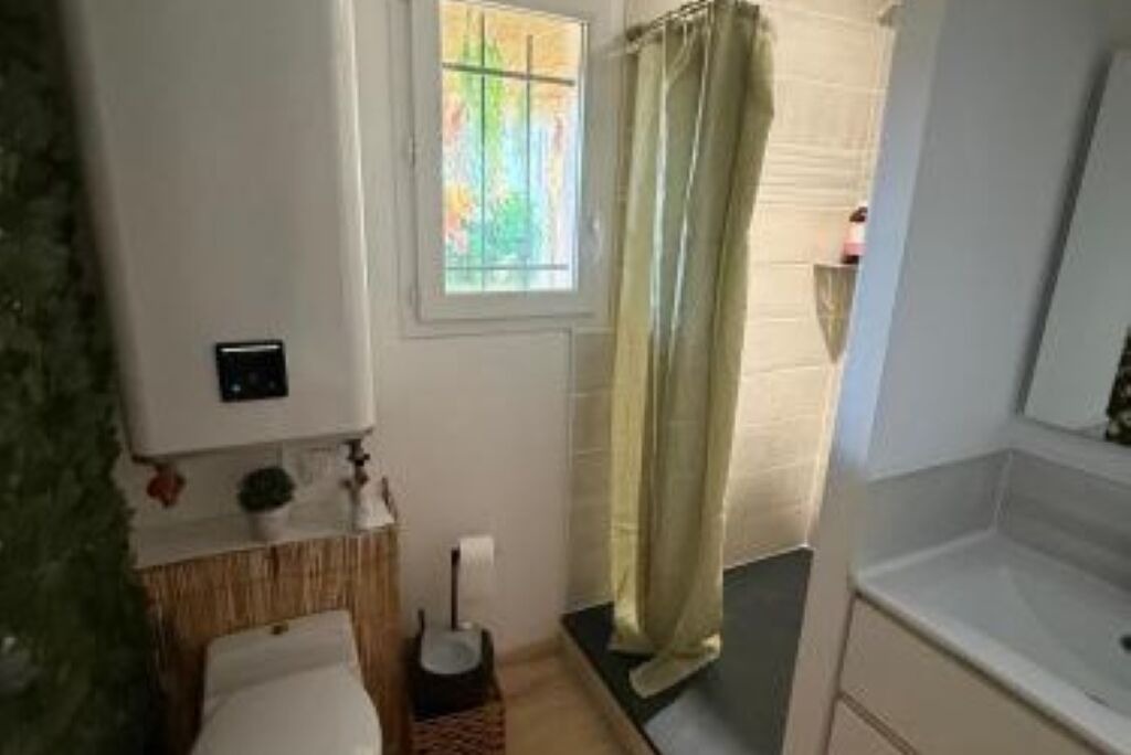 Photo of Bathroom in Le Barcares