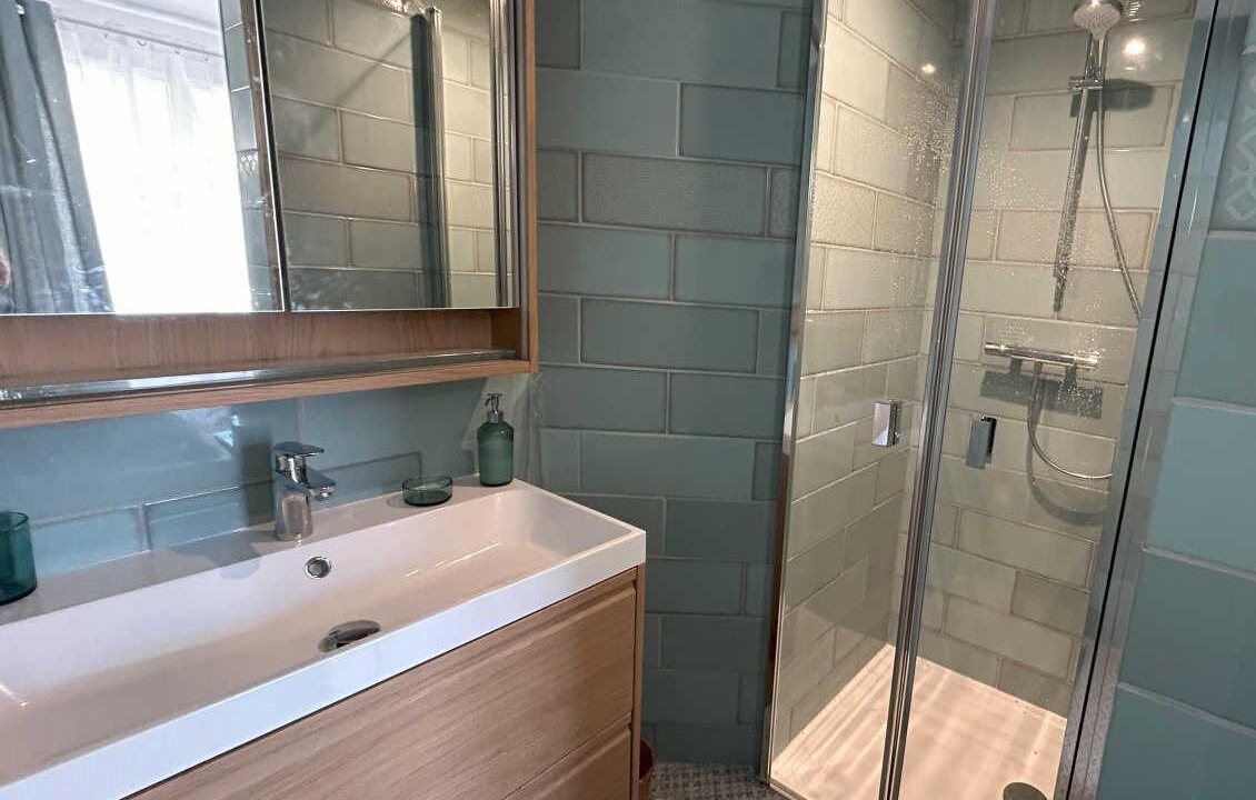 Photo of Bathroom in Laroque-des-Alberes