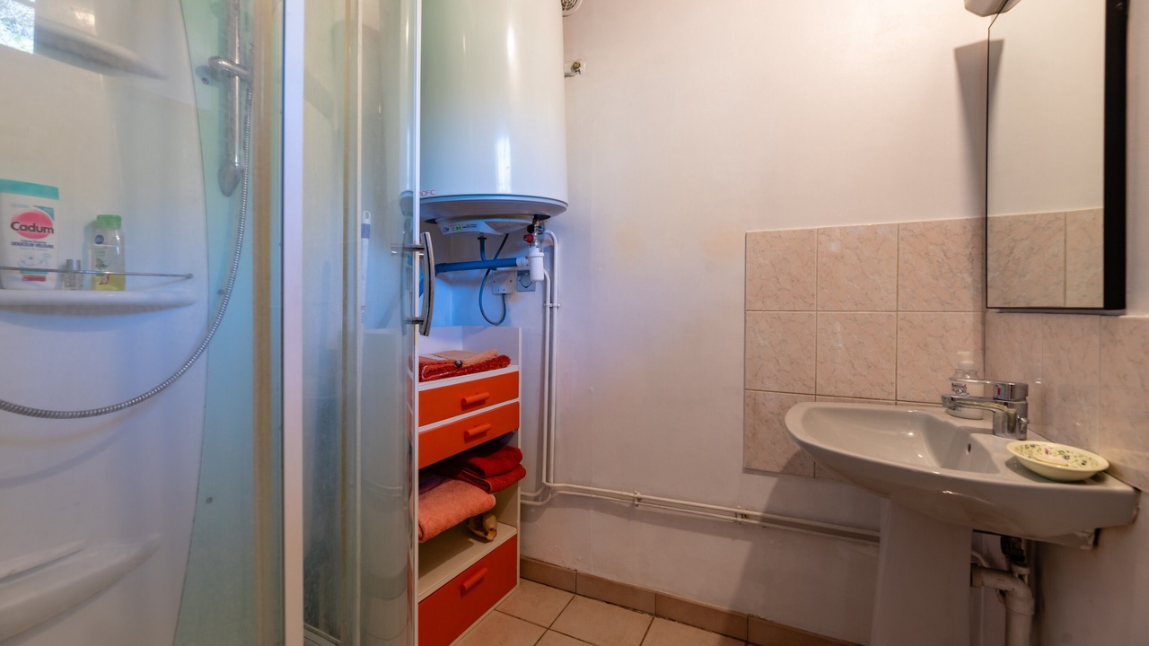 Photo of Bathroom in Hermitage-Tournonais-Herbasse-Pays de Saint-Felicien