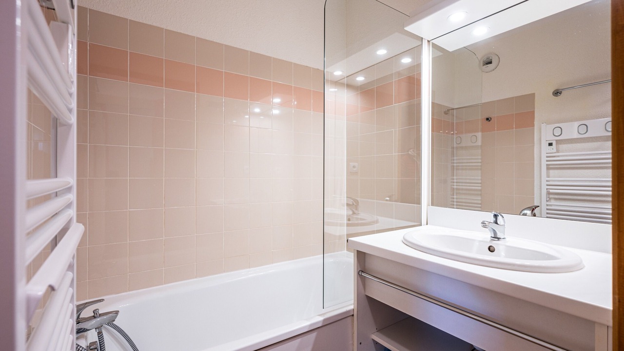 Photo of Bathroom in Montgellafrey