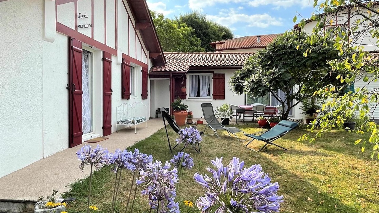 Photo of Patio Balcony in Cambo-les-Bains