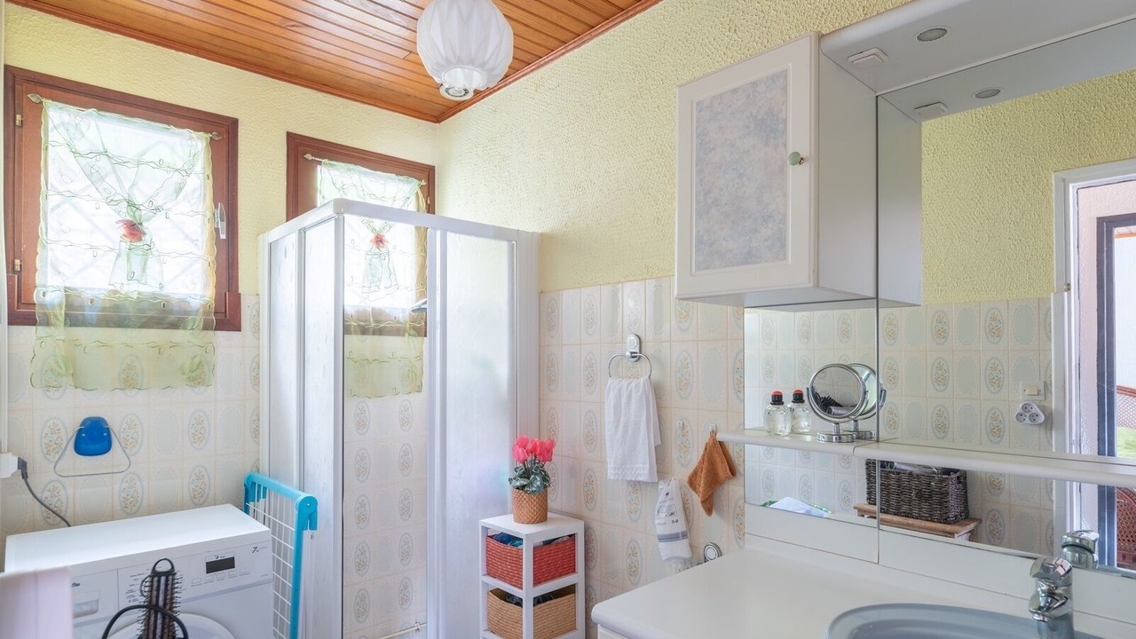 Photo of Bathroom in Bessede-de-Sault