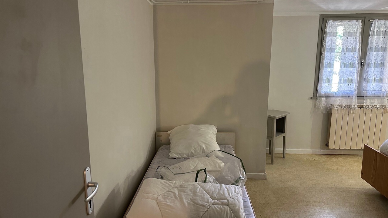 Photo of Bedroom in Salles-Curan
