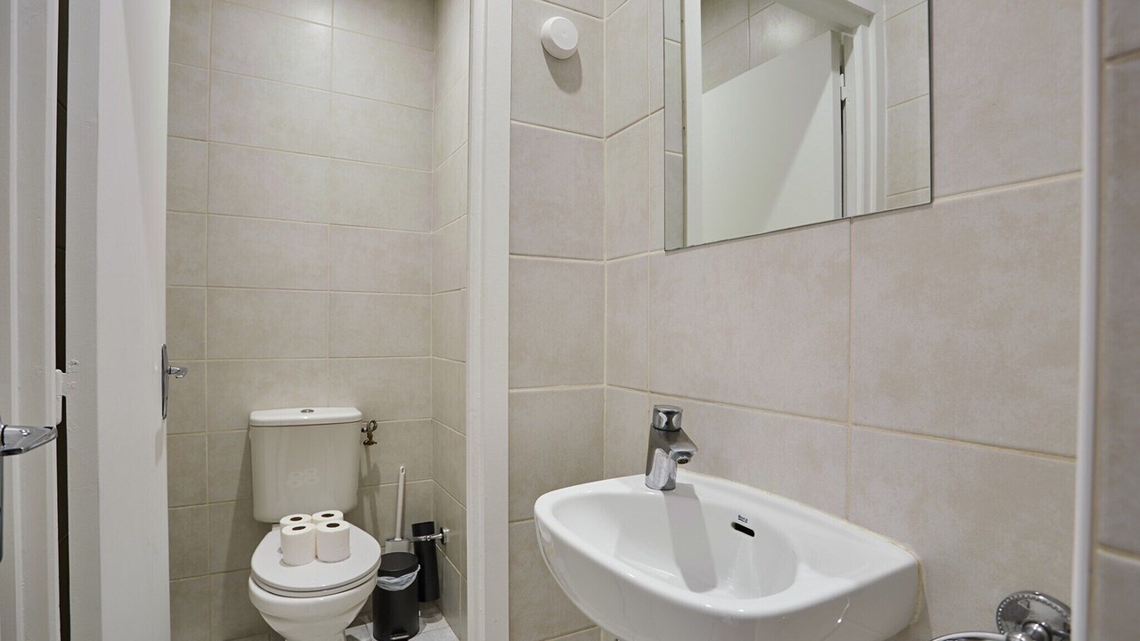Photo of Bathroom in Quartier du Mail