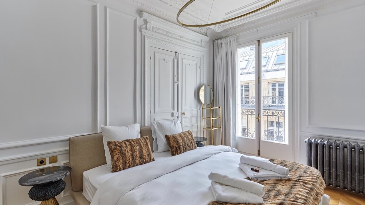 Photo of Bedroom in Champs-Elysees