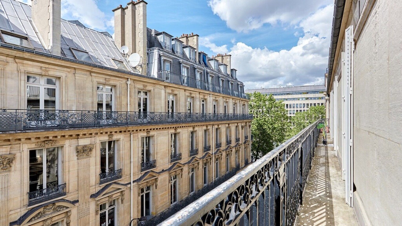 Photo of Outdoor in Champs-Elysees