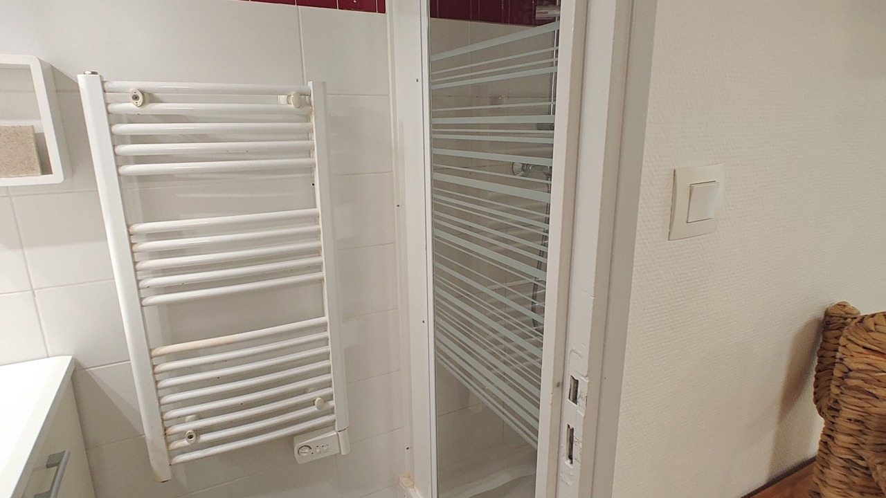Photo of Bathroom in Latresne