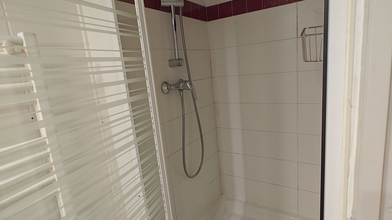 Photo of Bathroom in Latresne