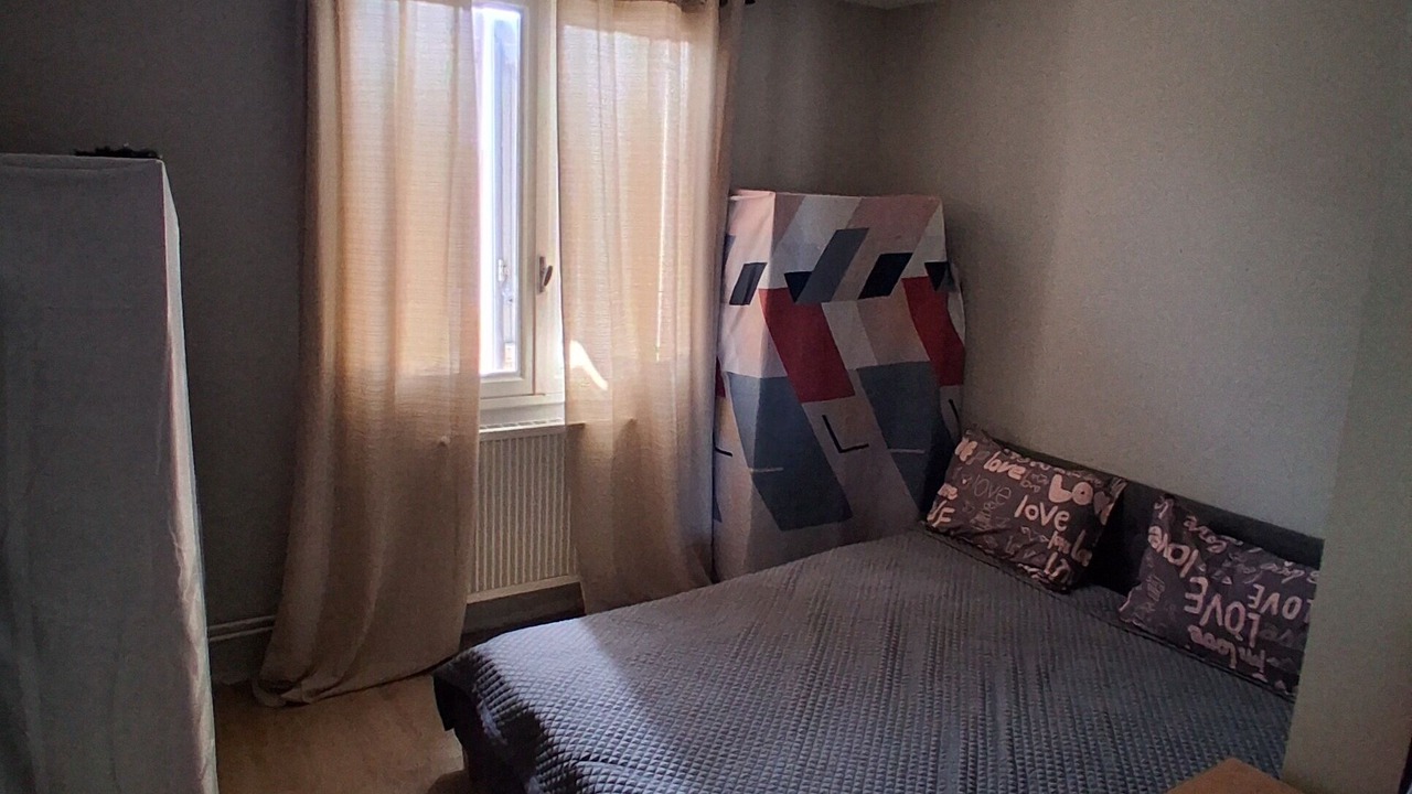 Photo of Bedroom in Villesequelande