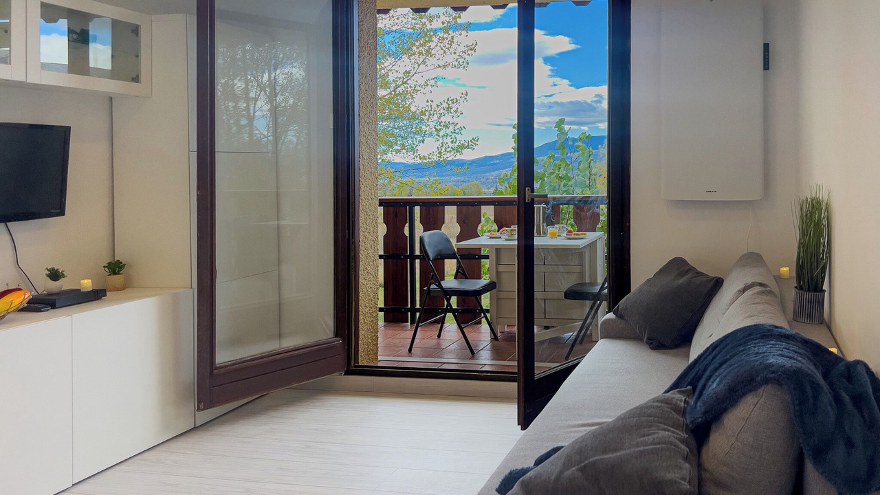 Photo of Livingroom in Sainte-Leocadie