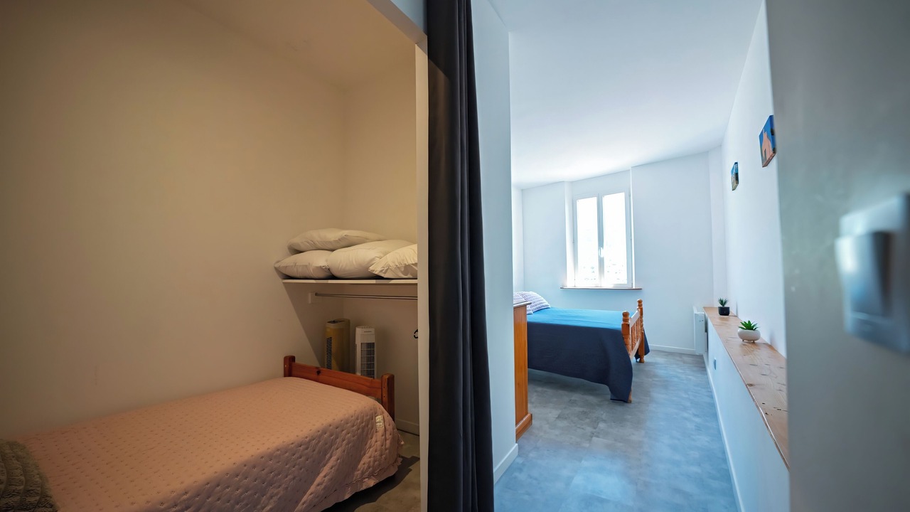 Photo of Bedroom in Maury