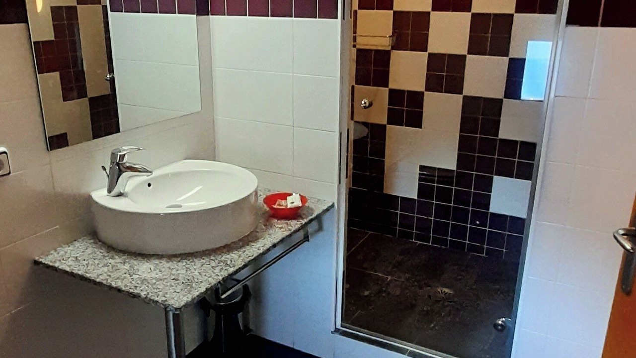 Photo of Bathroom in Anserall