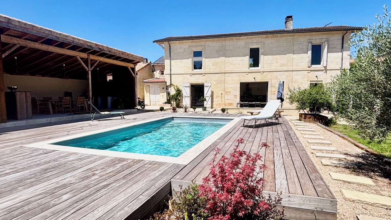 Photo of Outdoor in Floirac