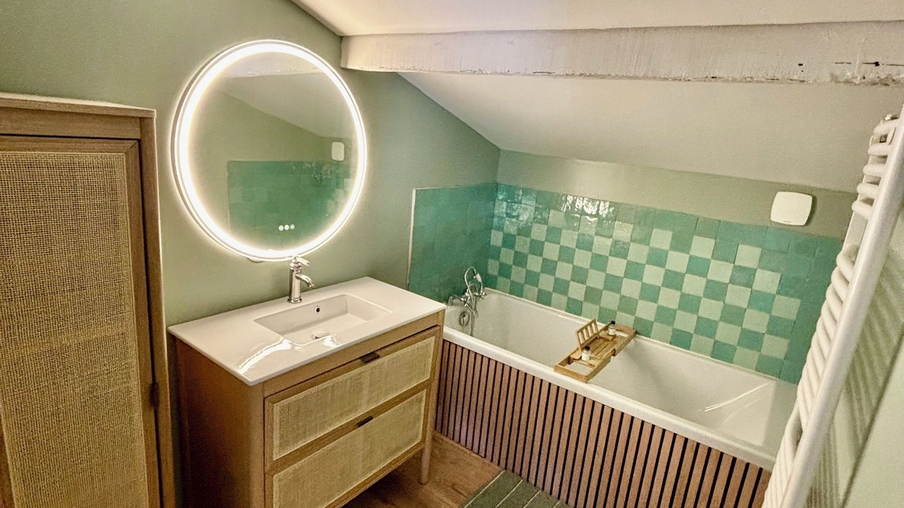 Photo of Bathroom in Floirac
