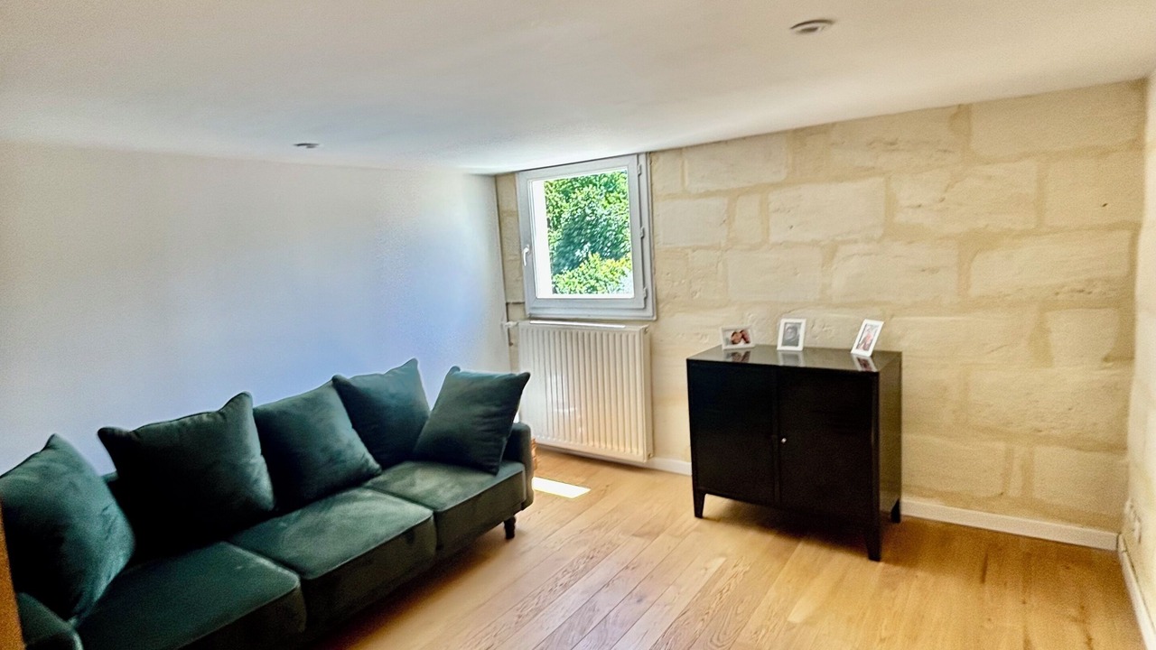 Photo of Livingroom in Floirac