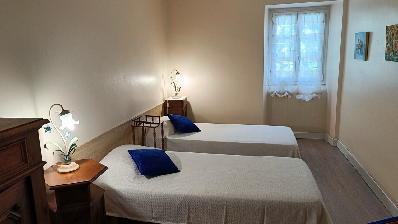 Photo of Bedroom in Oloron-Sainte-Marie