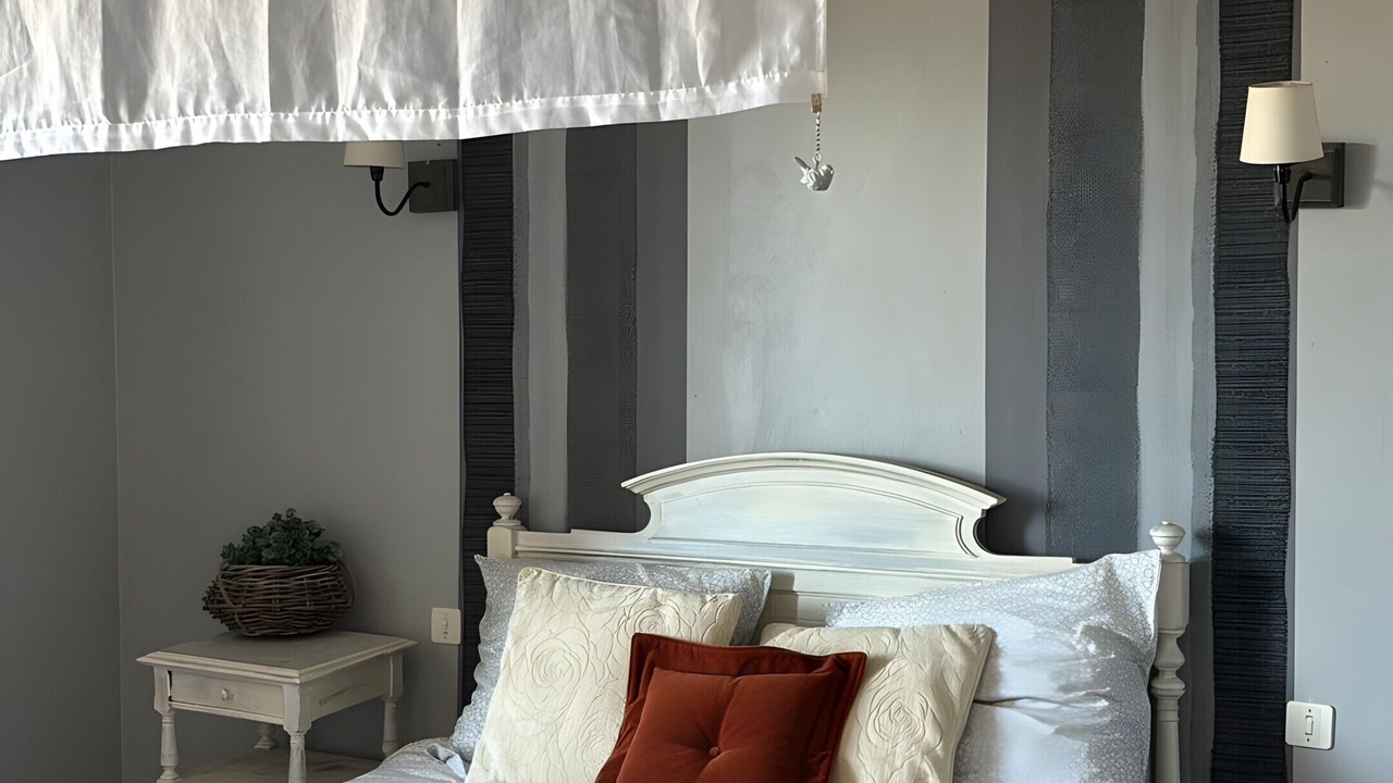 Photo of Bedroom in Folles