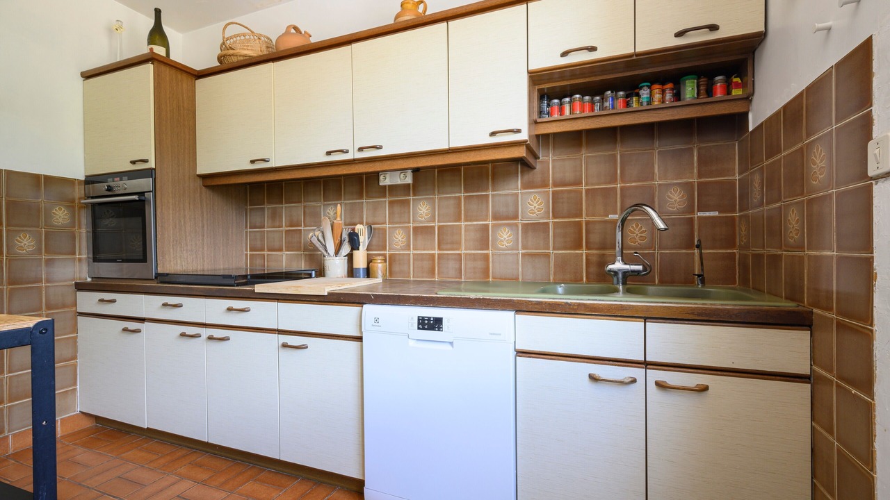 Photo of Kitchen in Entraigues-sur-la-Sorgue