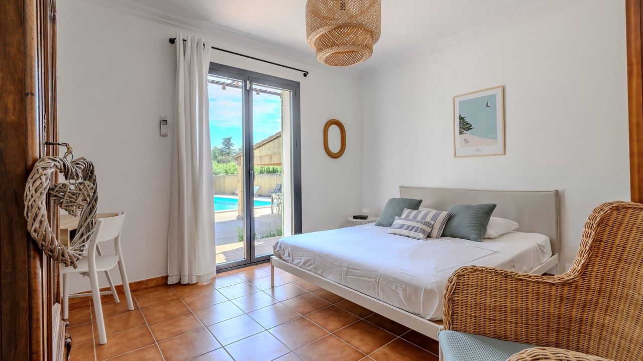 Photo of Bedroom in Entraigues-sur-la-Sorgue