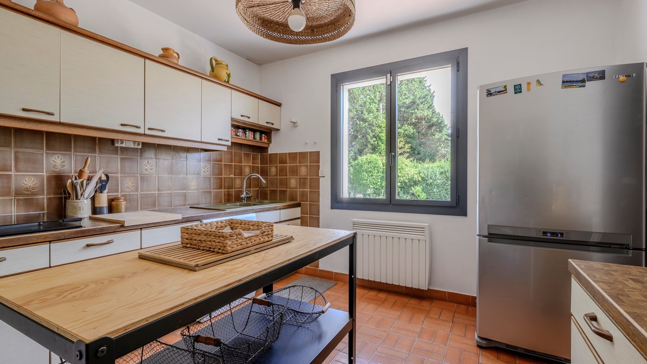 Photo of Kitchen in Entraigues-sur-la-Sorgue
