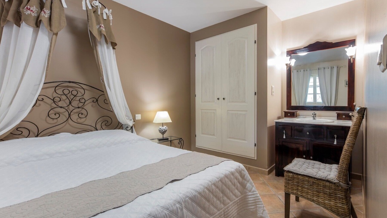 Photo of Bedroom in Colonzelle