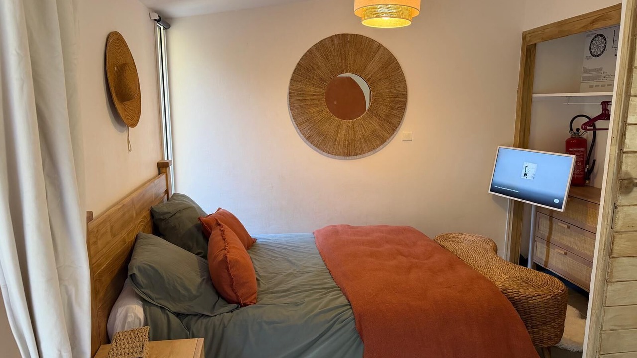 Photo of Bedroom in Saint-Etienne-Vallee-Francaise