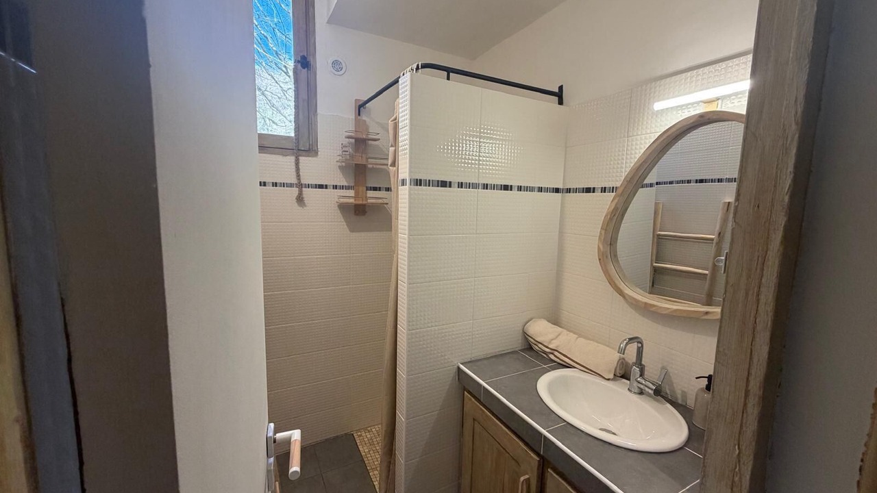 Photo of Bathroom in Saint-Etienne-Vallee-Francaise