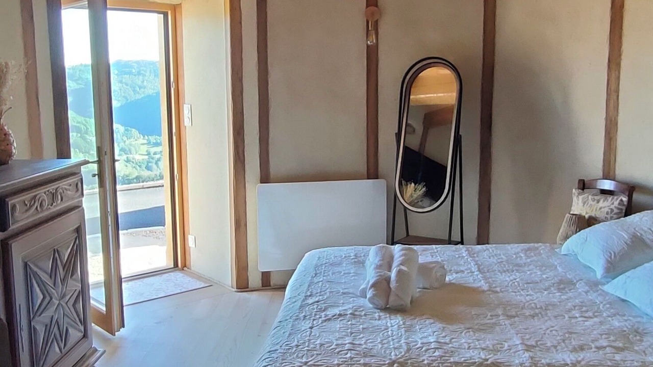 Photo of Bedroom in Castelnau-de-Mandailles