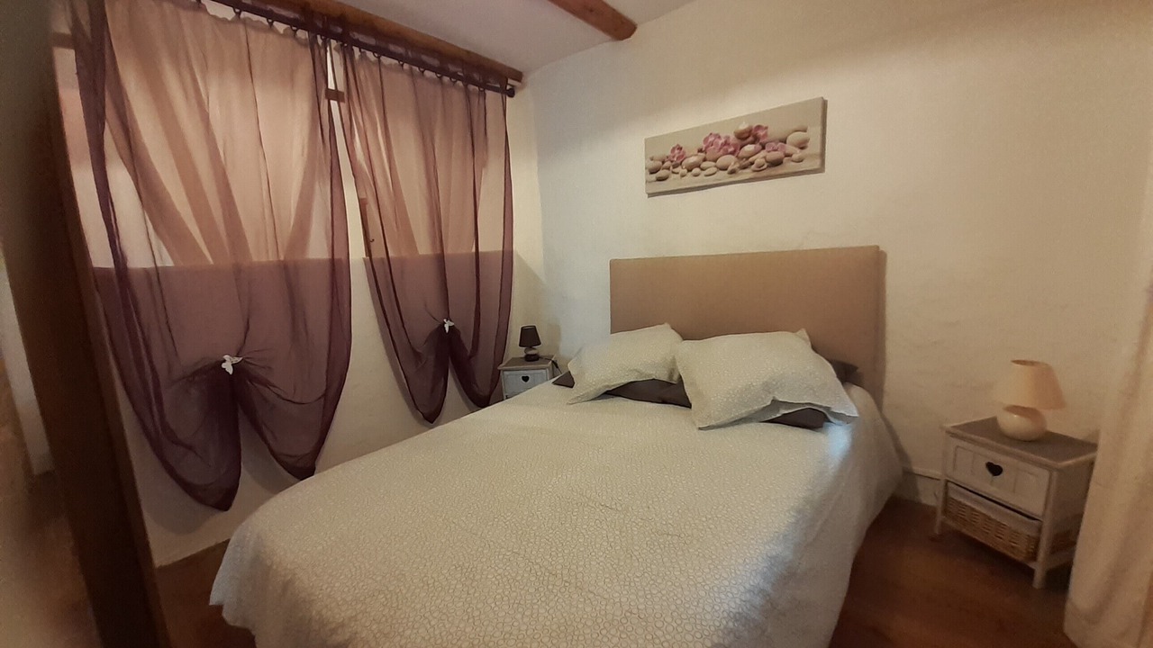 Photo of Bedroom in Landos