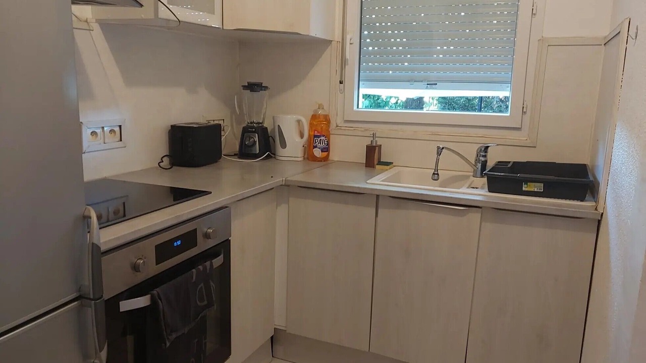 Photo of Kitchen in Saint-Andre-de-Cubzac