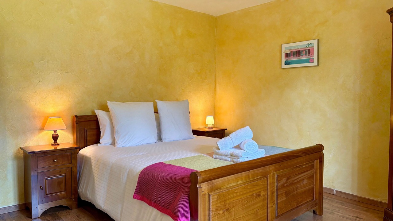 Photo of Bedroom in La Compote