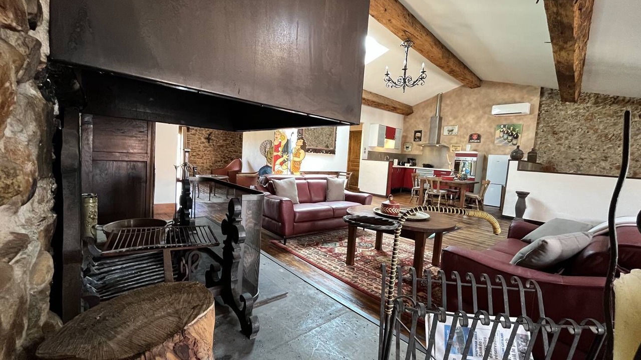 Photo of Livingroom in Saint-Hippolyte