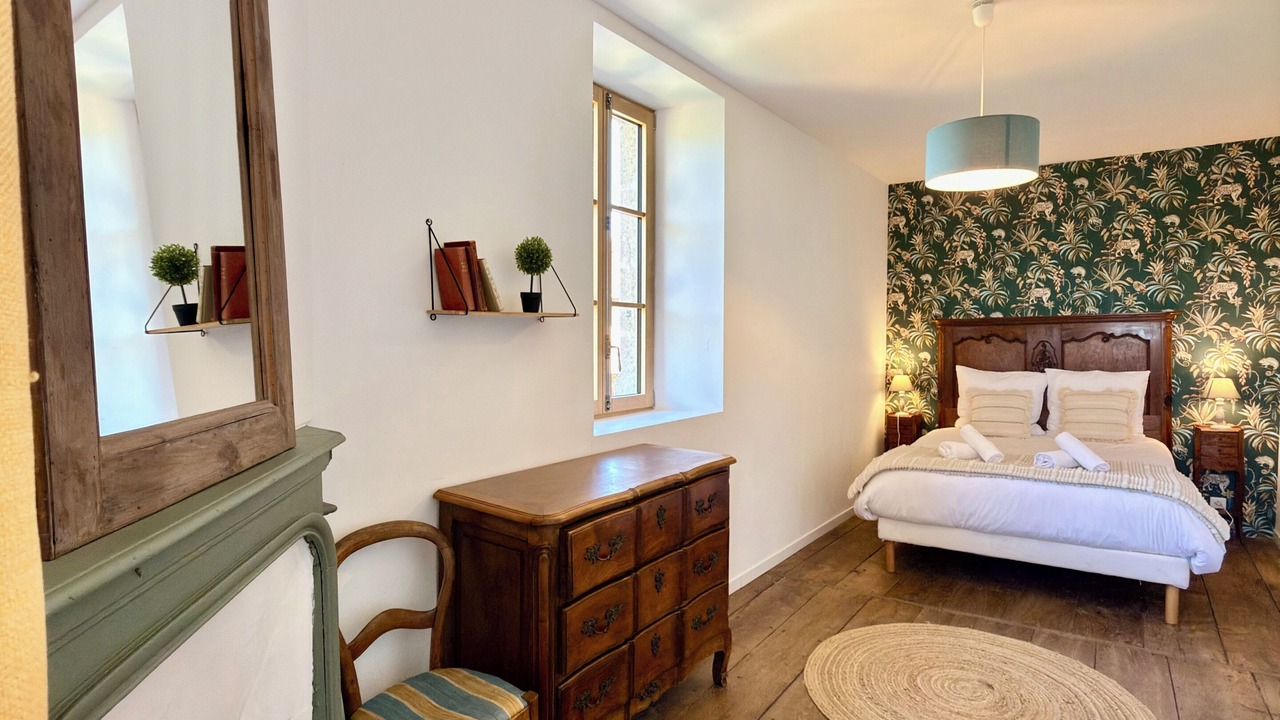 Photo of Bedroom in Boisseuil