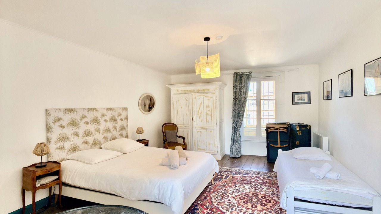 Photo of Bedroom in Boisseuil