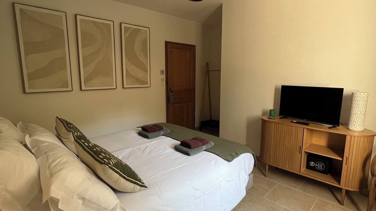 Photo of Bedroom in Villelongue-dels-Monts